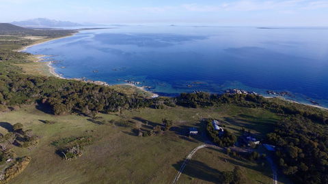 Sawyers Bay Shacks - Perth Resorts 12