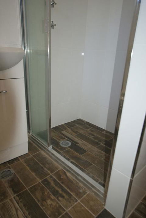 'Bay Dream' Upstairs Unit Three - Perth Resorts 3