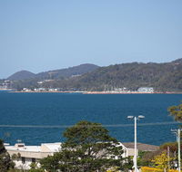 'GrandView' 10 Grandview Close - huge house with water views aircon WIFI Netflix Foxtel  Billiard Table - Accommodation Perth