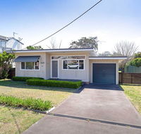 'Shoalz' 28 Rigney Street - Renovated Pet Friendly Cottage  Boat Parking - Perth Resorts