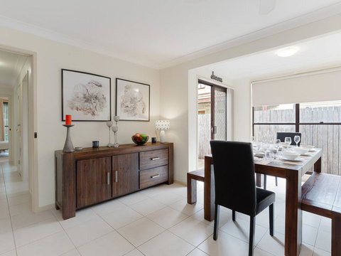 'Willows At The Bay' 111 Horace St - Large House With Aircon, WIFI And Boat Parking. - Perth Resorts 2