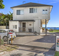 'Yacaaba' Beautiful Waterfront Location - Accommodation Perth