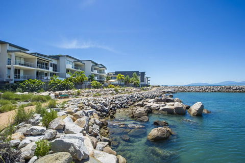 1 Bright Point Apartment 2204 - Accommodation Perth 2