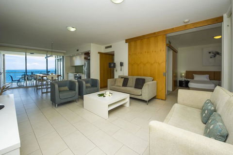 1 Bright Point Apartment 4202 - Accommodation Perth 3