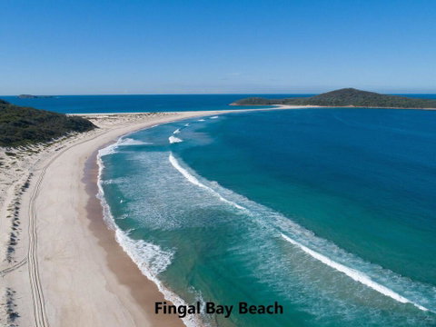 10 Garuwa Street - Fabulous Fingal - Accommodation Perth 3