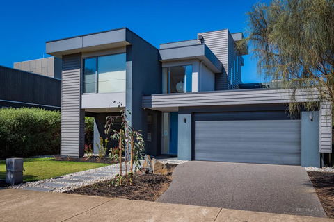 10 Sands Bvd - Accommodation Perth 1