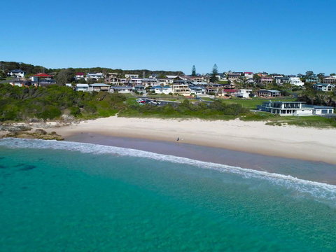 12 Cliff Road - Accommodation Perth 3