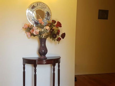 14 Bunker Crescent - Accommodation Perth 1