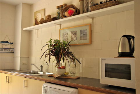 14 The Islander Resort - Accommodation Perth 0
