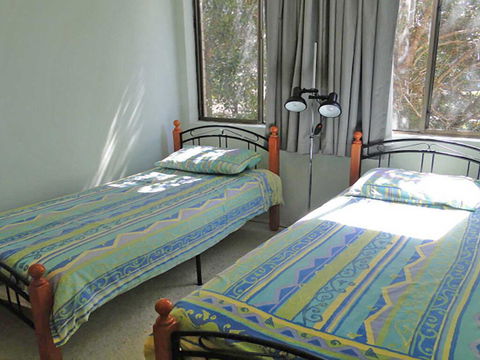 15 'Harbourside' 3-7 Soldiers Point Road - Right On The Waterfront - Accommodation Perth 3