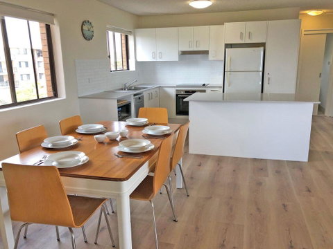15 'Intrepid', 3 Intrepid Close - Right On The Beachfront - Accommodation Perth 1