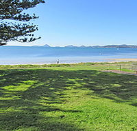 15 'Kanangra' 39 Soldiers Point Road - fantastic unit right on the water - Accommodation Perth