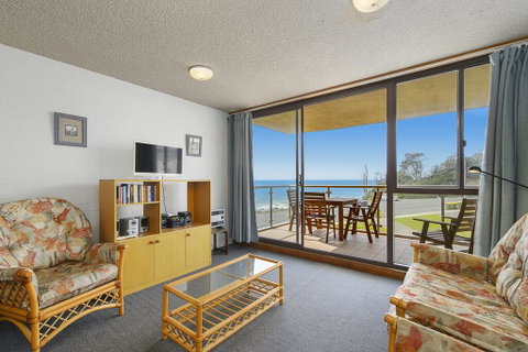 15 Beachpark Apartments - Accommodation Perth 0