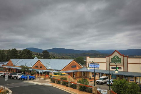 16 Lakeview Plaza - Perth Resorts 1