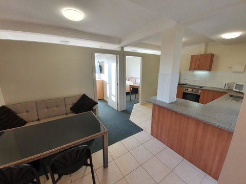 17 Lakeview Plaza - Accommodation Perth 1