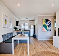 2 Bedroom Apt In Glenelg With Air-Con - Perth Resorts