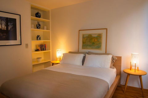 2 Bedroom Apt In Potts Point With Parking - Accommodation Perth 1