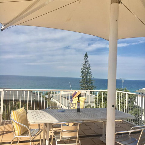 2/22 Stevens - Accommodation Perth 3