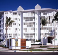 201 Lake Street - Accommodation Perth