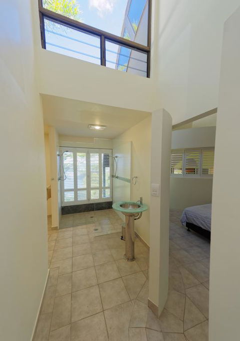 230 Scenic Drive - Accommodation Perth 3
