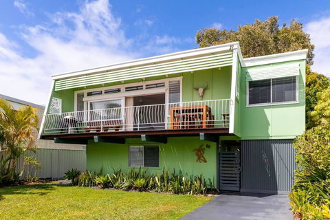 BEACHED @ YAMBA (water Views, Dog Friendly, Air Con) - Perth Resorts 0