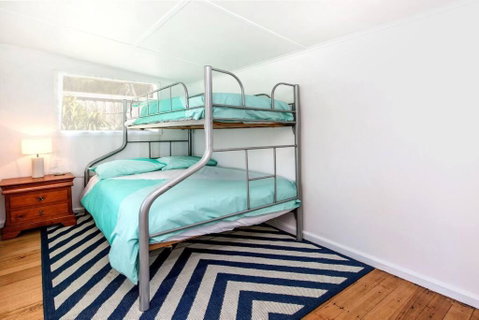 BLAIRGOWRIE BY THE SEA..location Location Location - Accommodation Perth 4