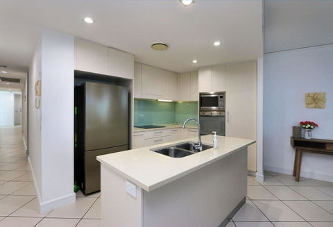 C Bargara Unit 101 - Perth Resorts 2
