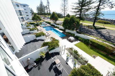 C Bargara Resort - Perth Resorts 1