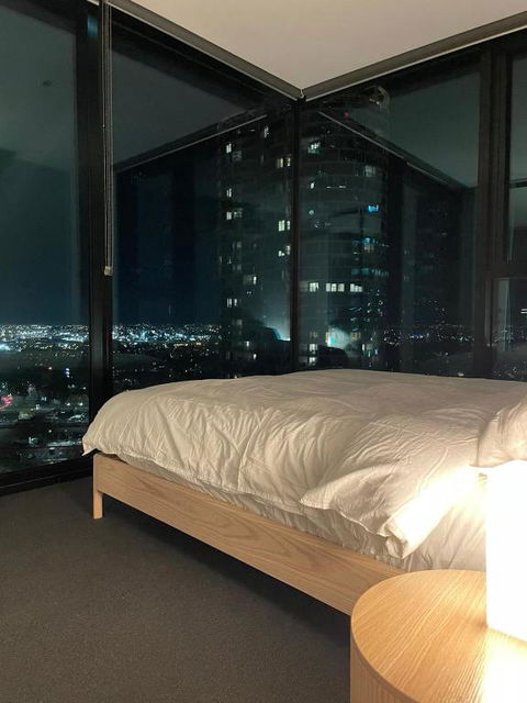 C&S Stay- Melbourne CBD - Perth Resorts 1
