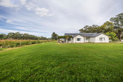 CASALE ESTATE - Perth Resorts 2