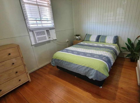 Cute Cottage - Accommodation Perth 3