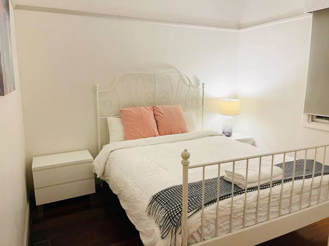 D115 Exquisite Natural Stay - Accommodation Perth 0