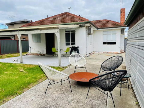 D123 Super Sun Shine Stay - Accommodation Perth 0