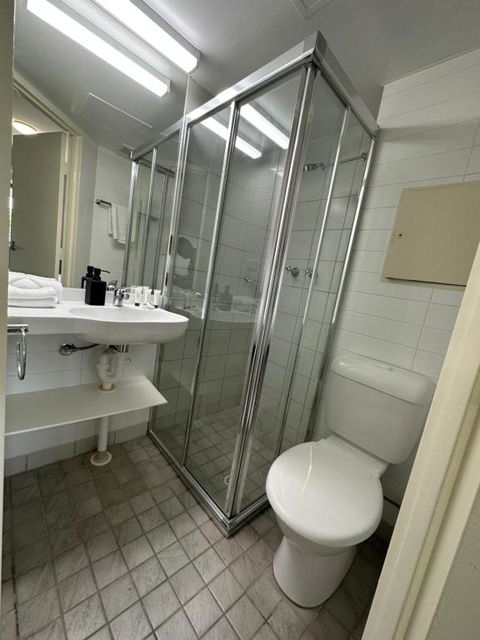 DCH On Mitchell - Accommodation Perth 3