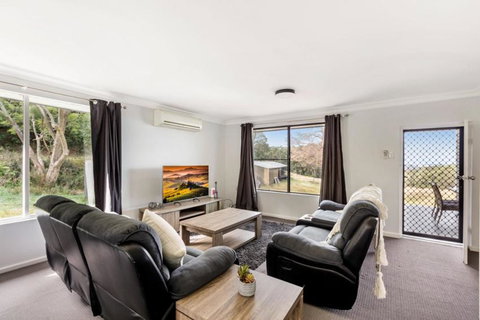 Deer Valley Farm Stay Illawarra Sleeps Up To 9 - Accommodation Perth 2