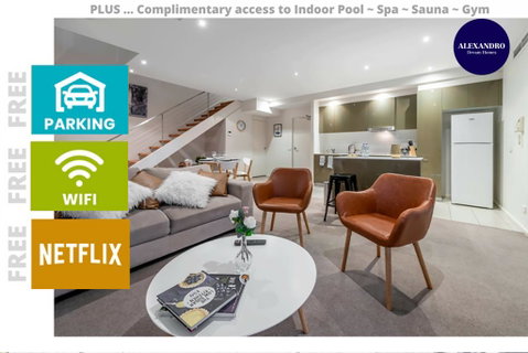3 BDR Stylish City Retreat // Close To All And Everything In Canberra - Accommodation Perth 0