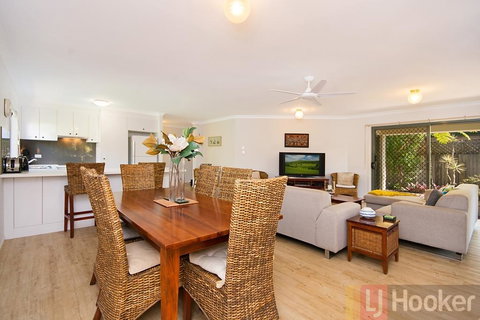 32 Beachside - Perth Resorts 3
