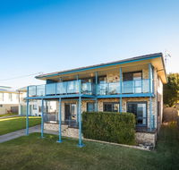 45 Hillside Cres Beach House - Accommodation Perth