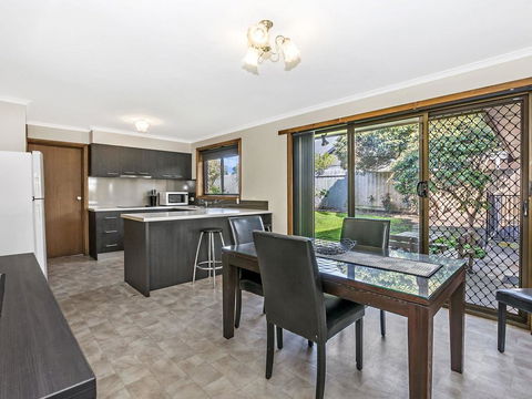 45 On REGENT - Accommodation Perth 2