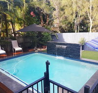 5 Bedroom Luxury Villa - Hope Island - Accommodation Perth