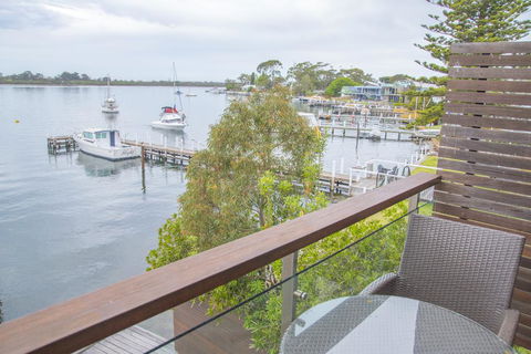 5 Knots Metung - Accommodation Perth 2