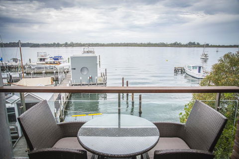 5 Knots Metung - Accommodation Perth 3