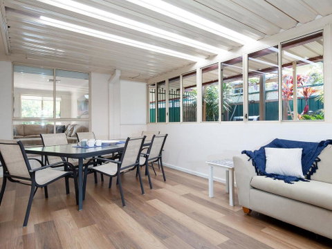 51 Rigney Street - Pet Friendly House With Aircon - Accommodation Perth 1