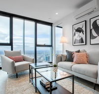 51 ModernGallery3Bd2Bth lv73 Free tram Mel CBD - Accommodation Perth
