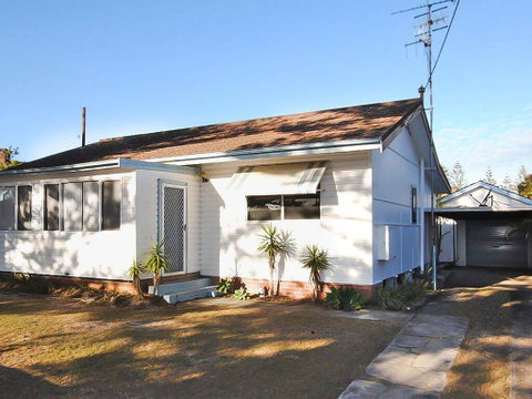 59 Wharf Street Opposite Bowling Club - Accommodation Perth 0
