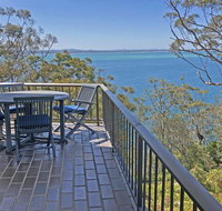 7 'Skyline' 12 Thurlow Avenue - Unit with a WOW factor - Accommodation Perth