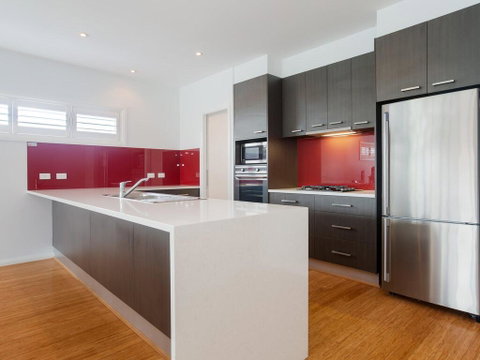 7 Judith Street - Stunning Duplex With Ducted Air - Accommodation Perth 2