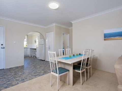 7 The Dunes @ Fingal Bay - Accommodation Perth 2