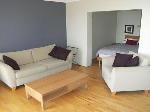9 'Blue Vista', 13 Victoria Parade - Studio With Stunning Views - Accommodation Perth 2