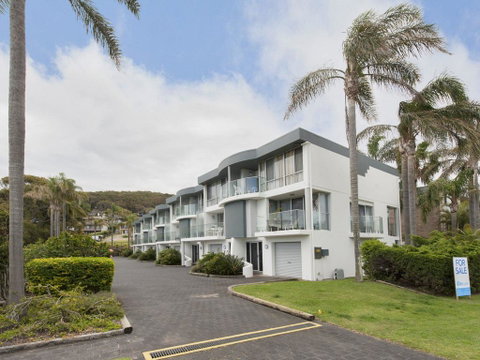 9 Cirrus @ Fingal Bay - Accommodation Perth 0